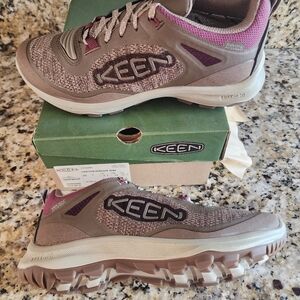 New Women Keen Hoking Shoes 7 Nwt New In Box Terradora Flex Wp Canteen Wine